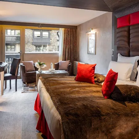 Le Lana Hotel 5*