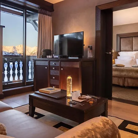 Le Lana Hotel