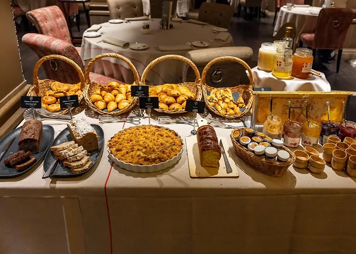 لي لانا فندق 5*