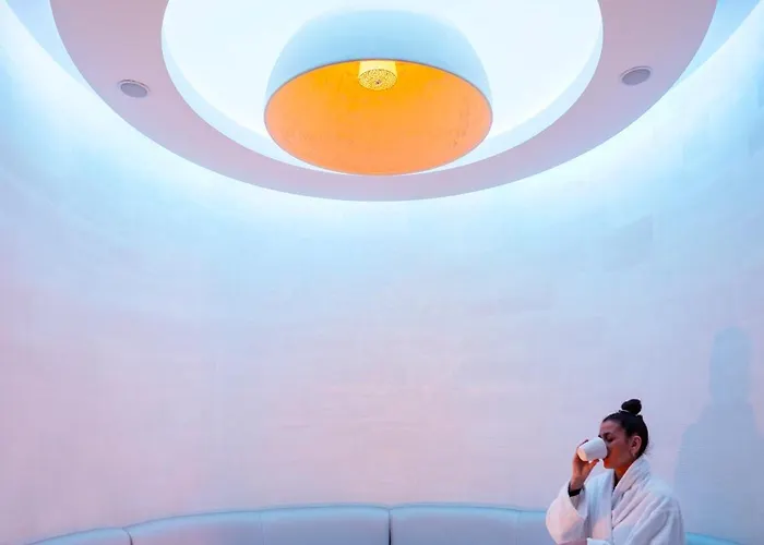 Le Lana 5* Куршевель