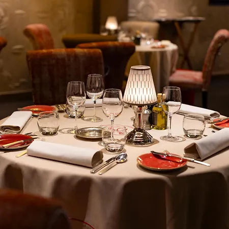 Le Lana 5* Куршевель